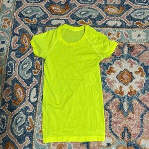 Lululemon Swiftly Tech